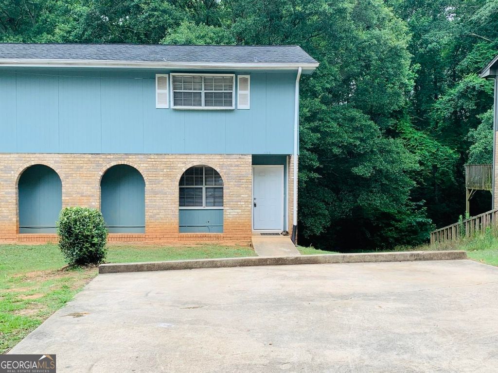 Photo of 1069 Laurel Lane NW #B, Conyers, GA 30012 (MLS # 10699632)