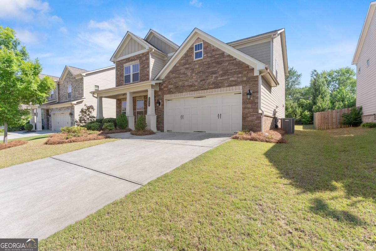 4636 Leader LN