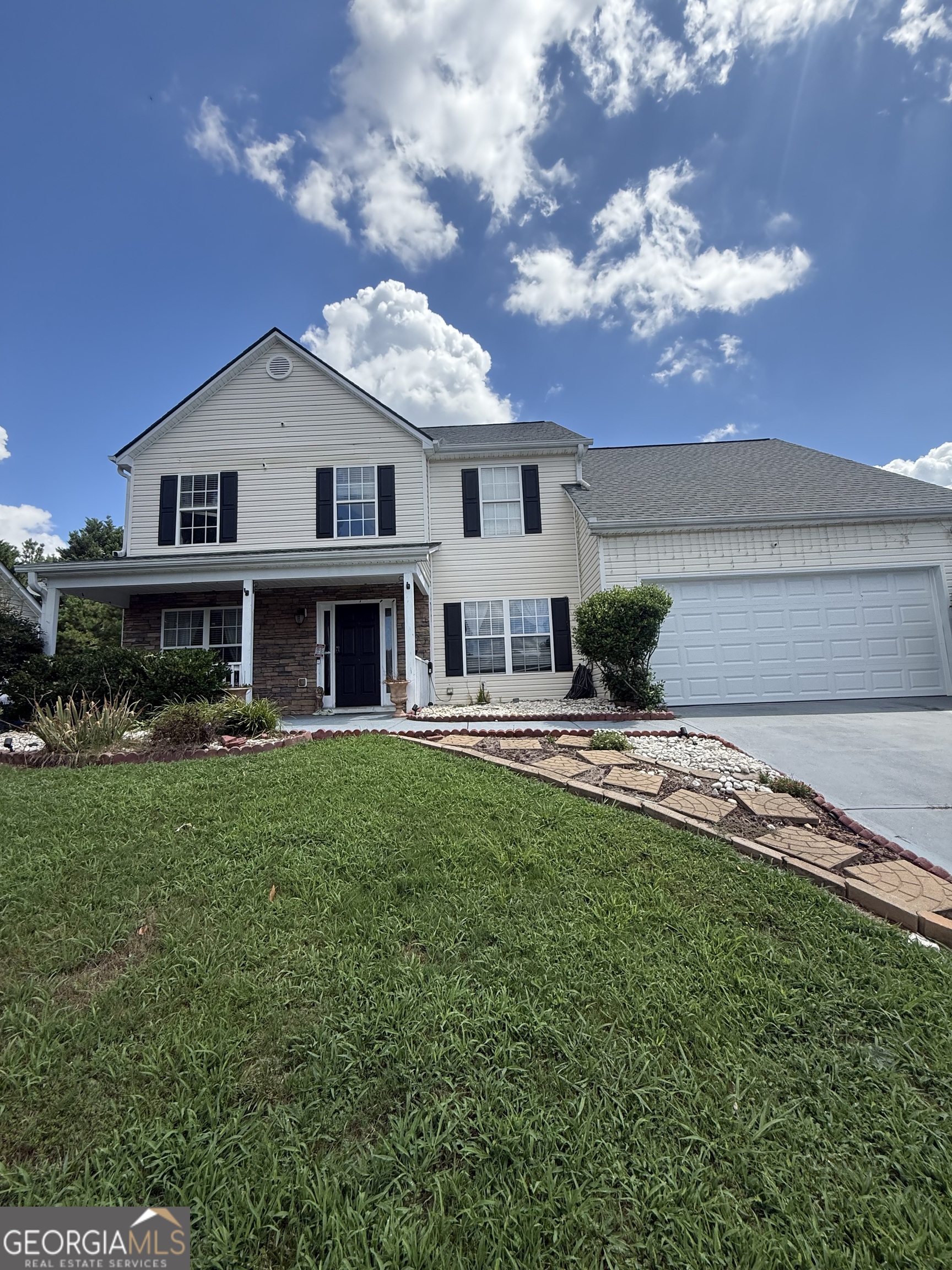 This beautiful house is located in one of the top School district in Gwinnett county . The property offer 4 spacious bedrooms and 2 /1 baths , with hardwood floors and cozy patio for relaxing afternoons or family gatherings . Located in a convenient Cul-del-sac and very peaceful neighborhood . Sold AS IS . Great property for the price!! Pets on the premises . Use showing time. Right to inspect the property .