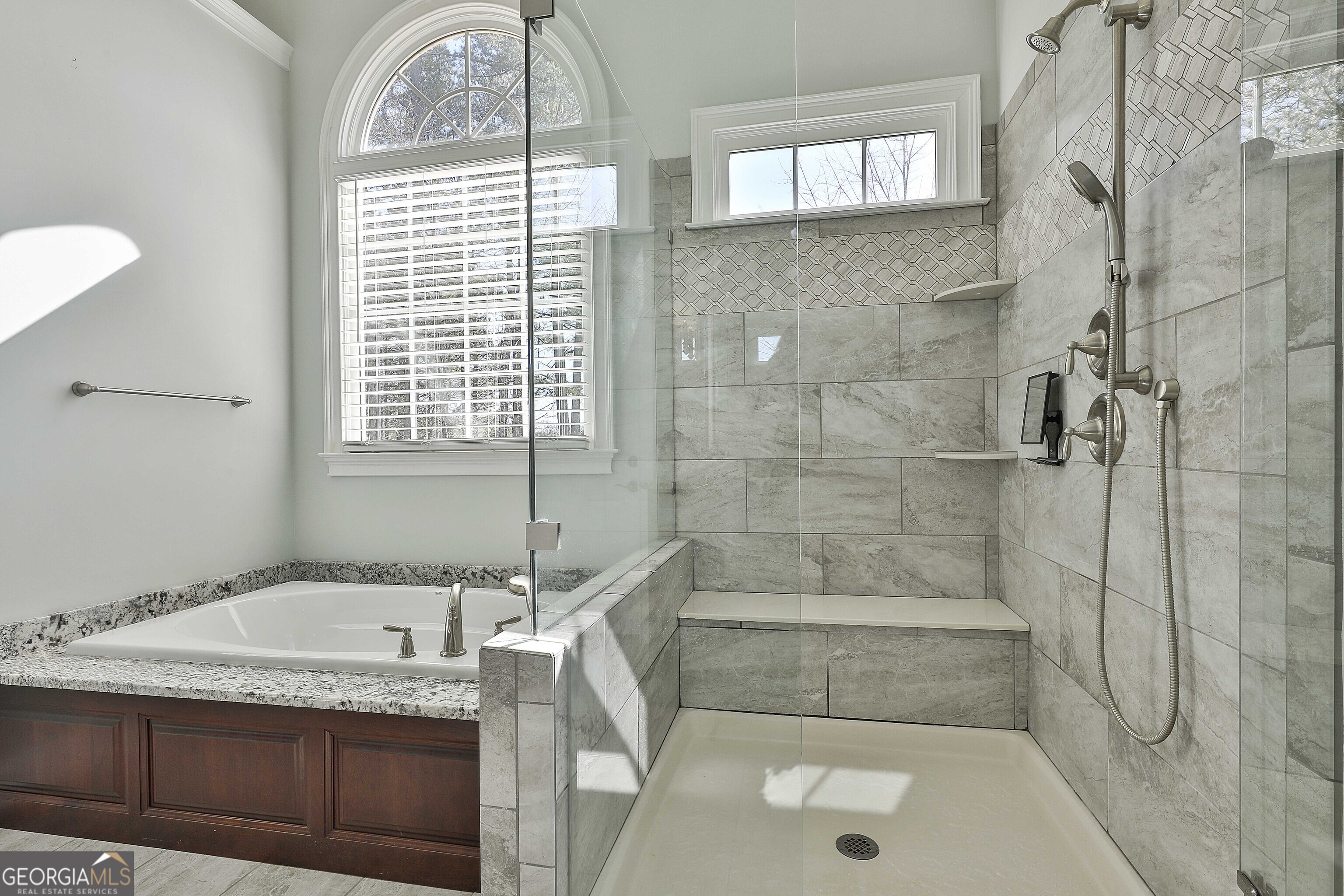 Fayetteville, Georgia 30215, United States, 4 Bedrooms Bedrooms, ,4 BathroomsBathrooms,Residential,Pending,2781