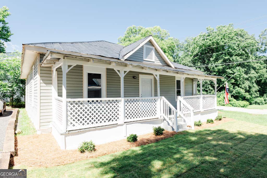 Photo of 732 Williams Street, Griffin, GA 30223 (MLS # 10819281)