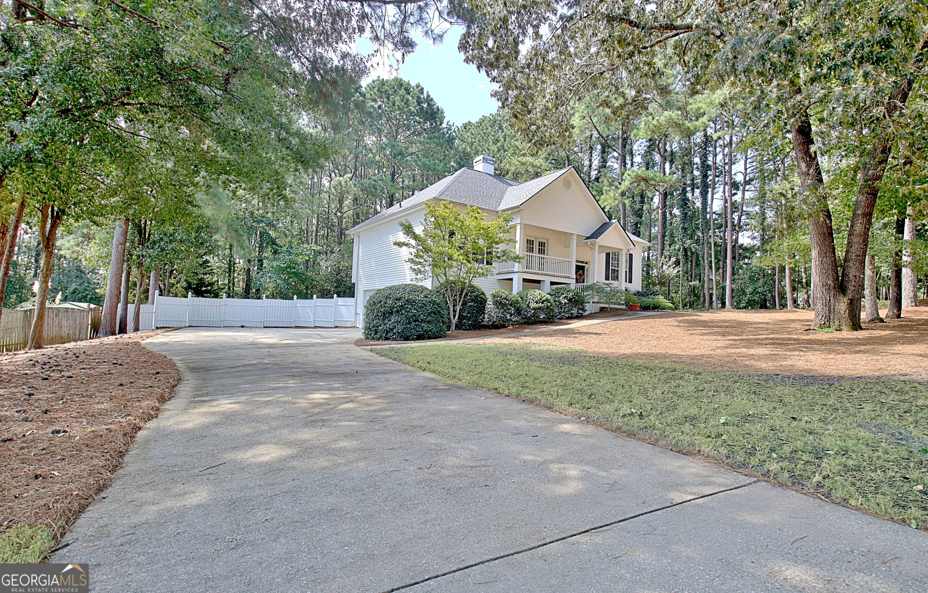 325 Northridge DR
