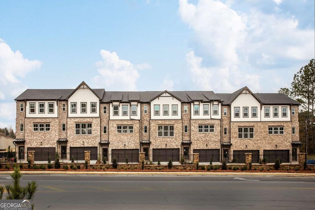 Photo of 364 Sunset Hollow Street #10, Sugar Hill, GA 30518 (MLS # 10715424)