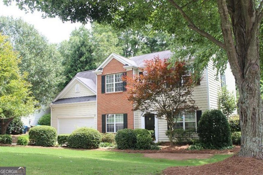 LAWN MAINTENANCE AND TRASH INCLUDED IN THE RENT - LOCATED IN TOP SCHOOL DISTRICT WITHIN DESIRABLE LAUREN HALL SWIM/TENNIS SUBDIVISION. STAINLESS STEEL APPLIANCES, NEWLY RENOVATED BATHROOM VANITIES, LIGHTING FIXTURES AND NEW ROOF. MAIN BEDROOM RETREAT AND ALL SECONDARY BEDROOMS ARE LOCATED UPSTAIRS OFF OF THE LOFT AREA.  ADDITIONAL STORAGE AREA OFF OF THE UPSTAIRS LAUNDRY ROOM.  2 CAR GARAGE, GRASSED/PROFESSIONALLY LANDSCAPED BACKYARD WITH WOODEN PRIVACE FENCE. A 2 YEAR LEASE TERM IS PREFERRED. NONSMOKERS ONLY AND PETS OK ON A CASE BY CASE BASIS.