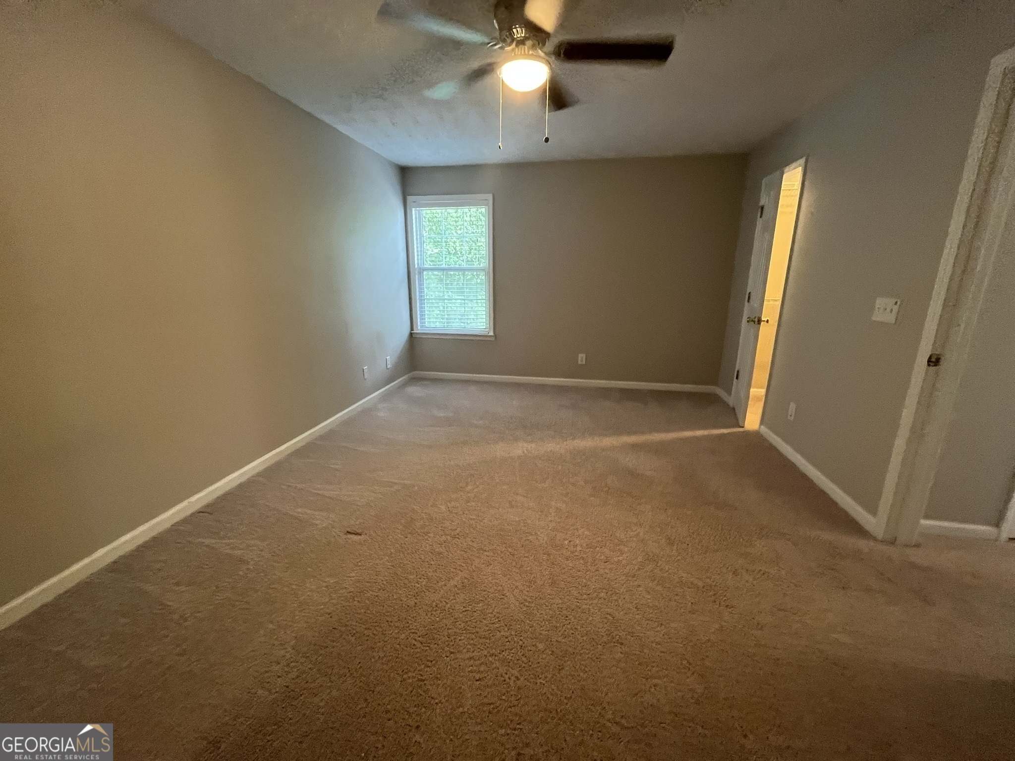 Lauren Hall - Residential Lease