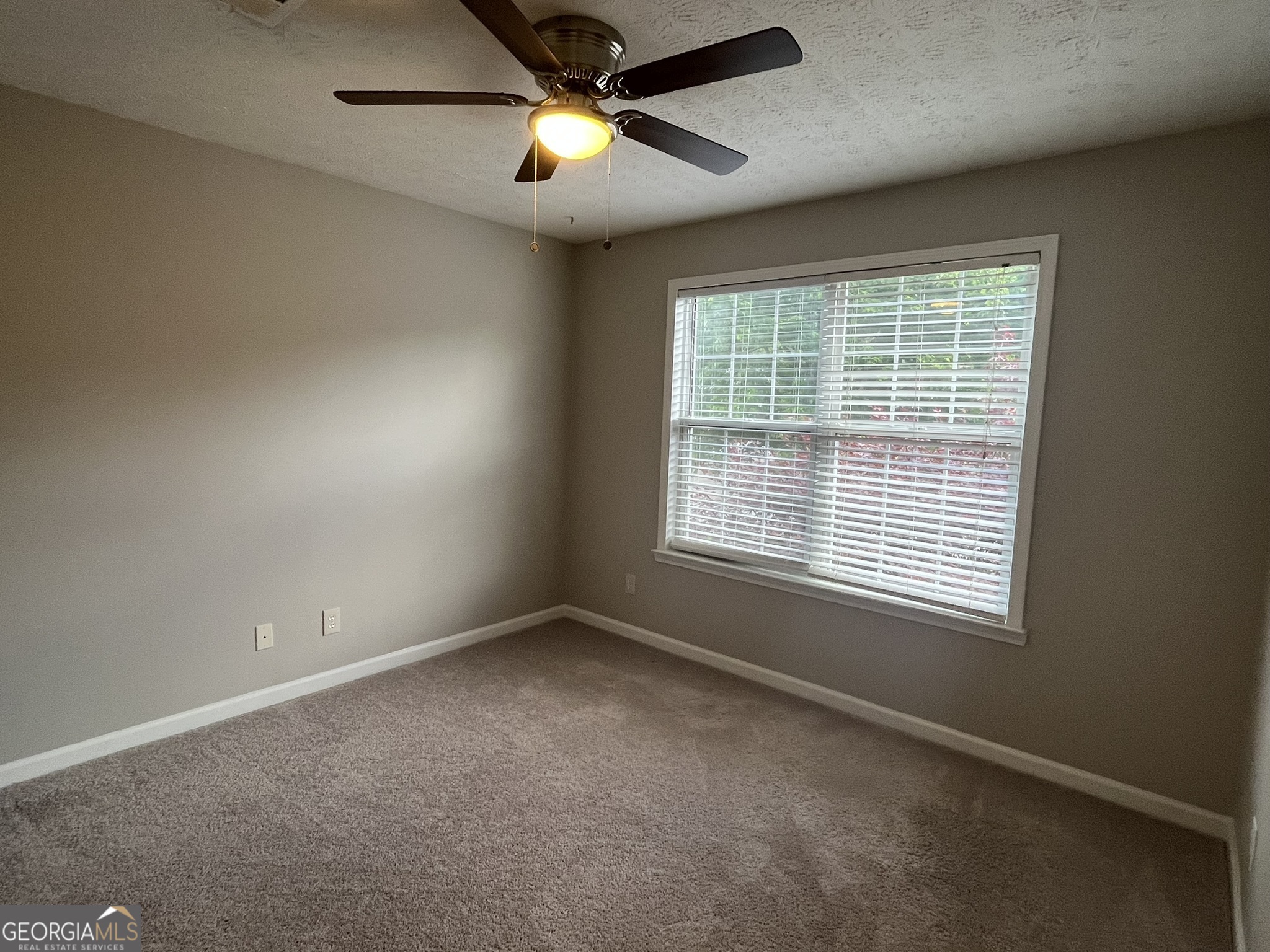 Lauren Hall - Residential Lease