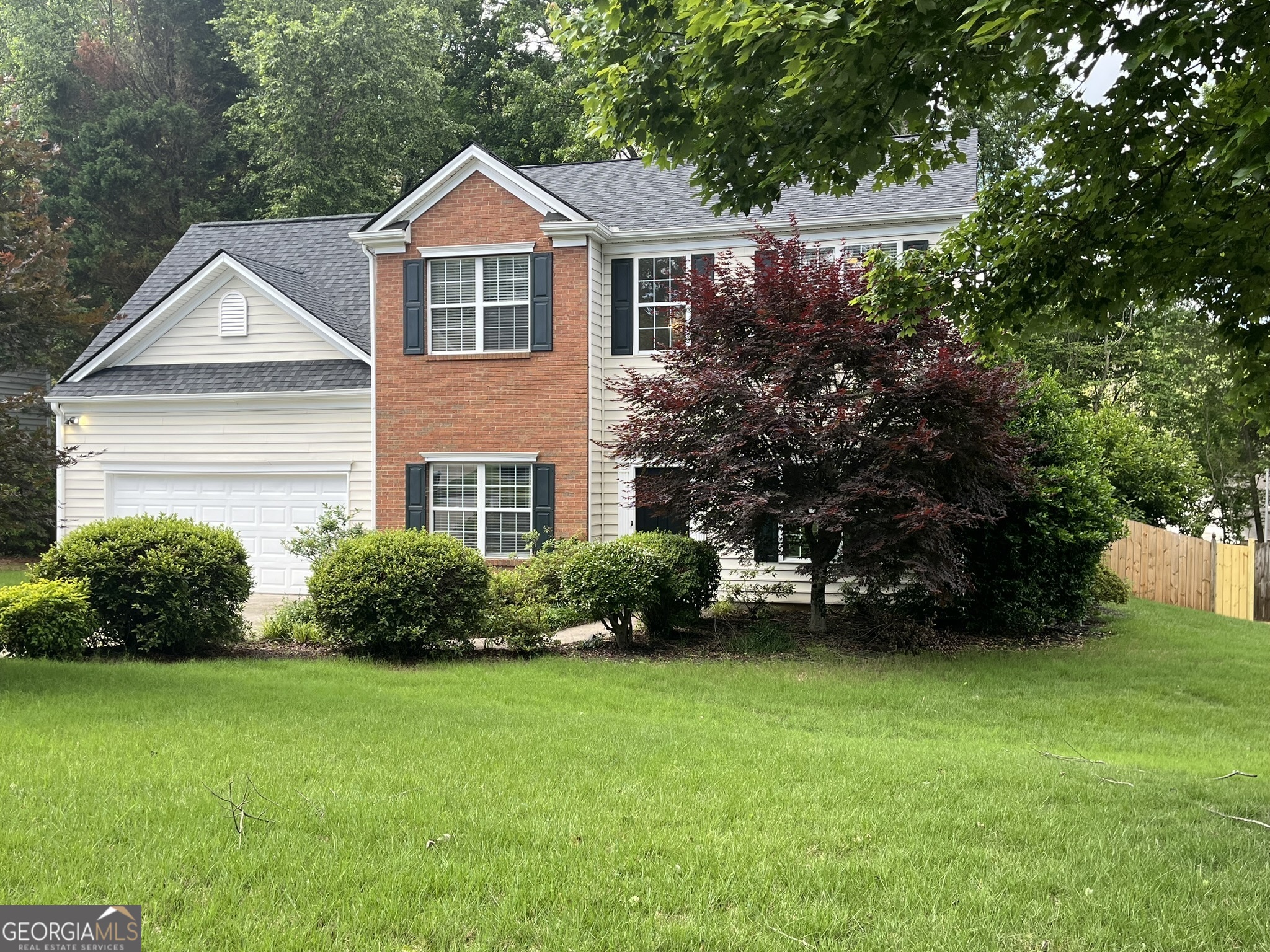 Lauren Hall - Residential Lease