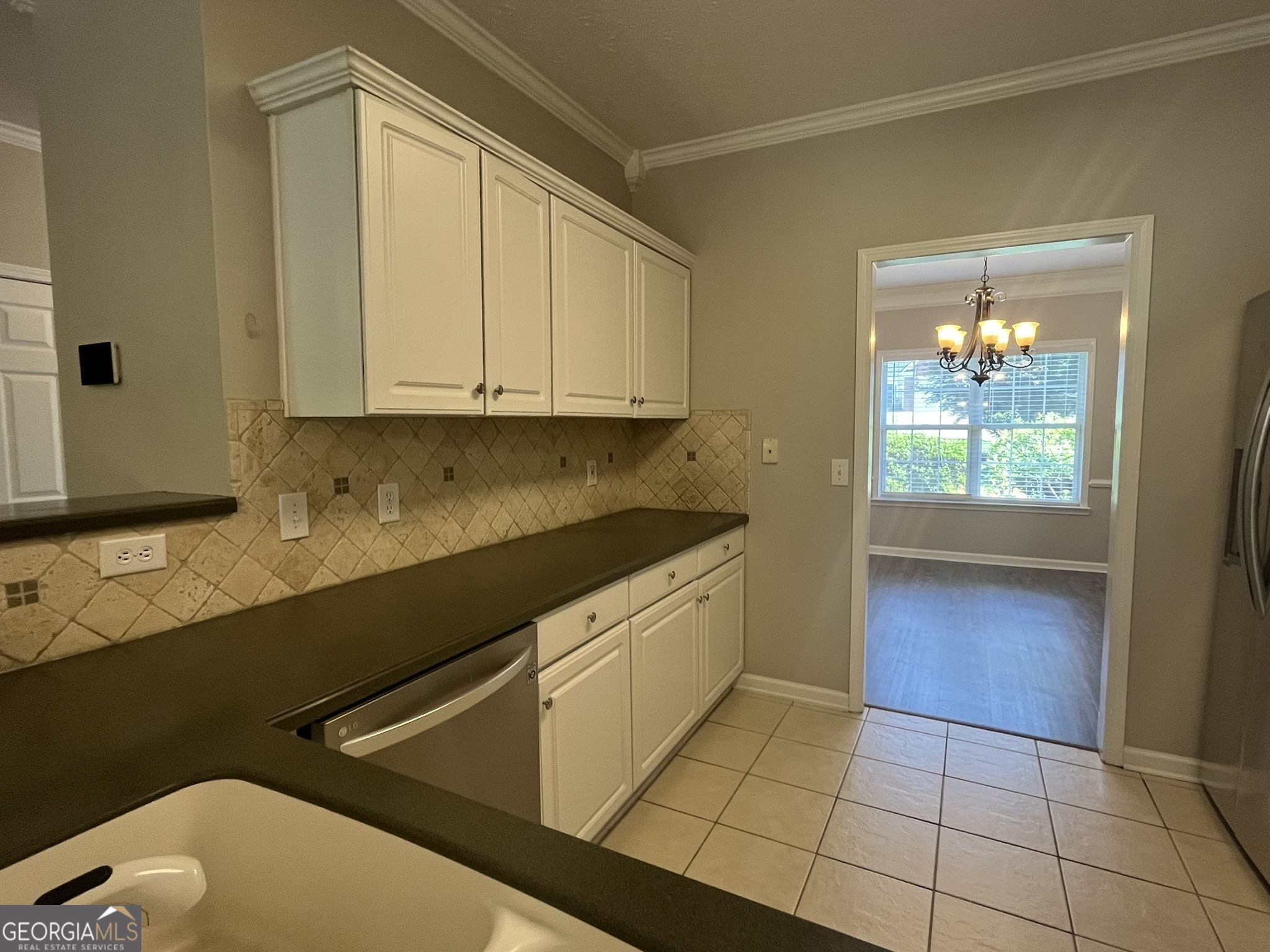 Lauren Hall - Residential Lease