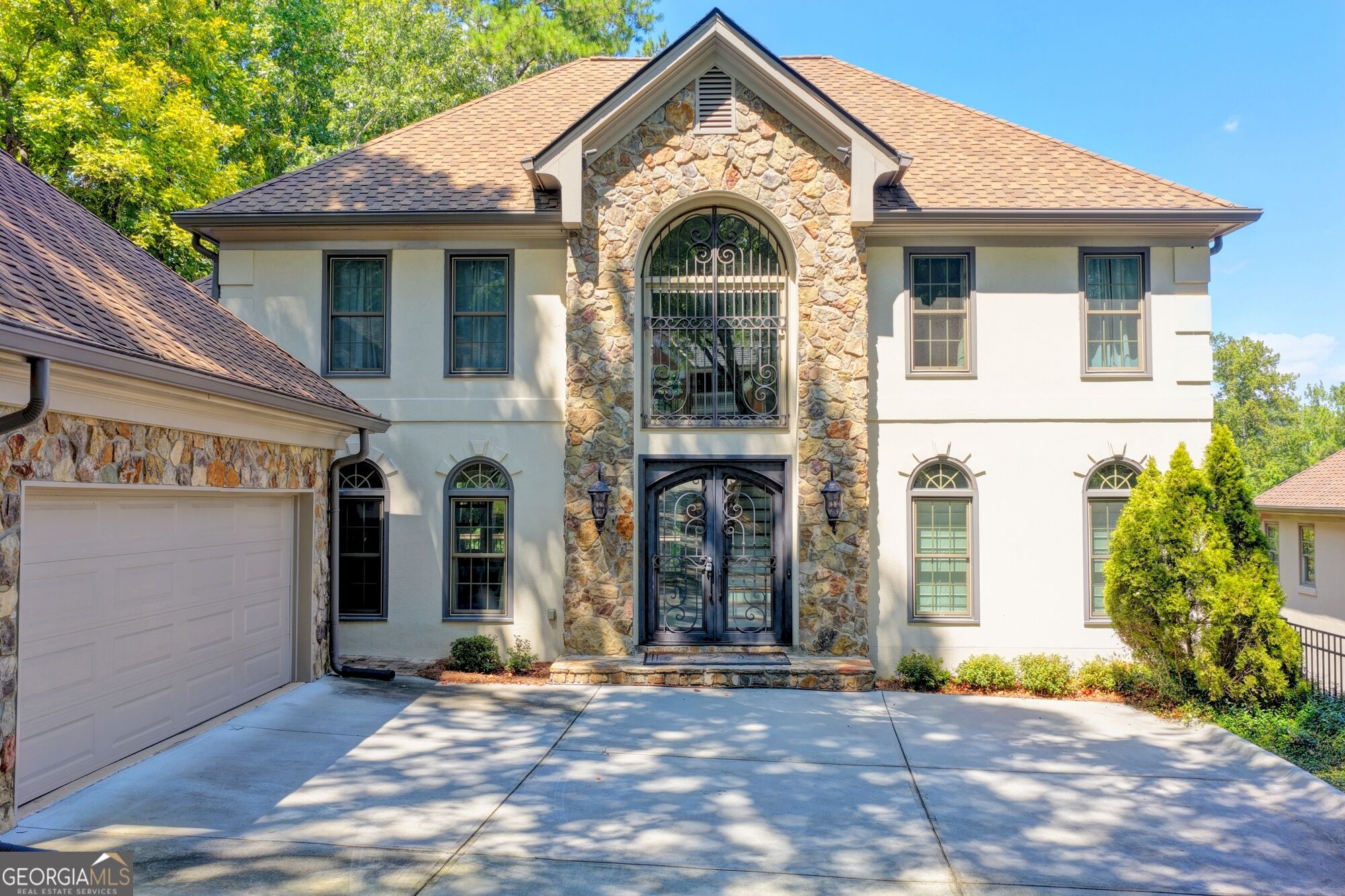 1090 Matheson WAY