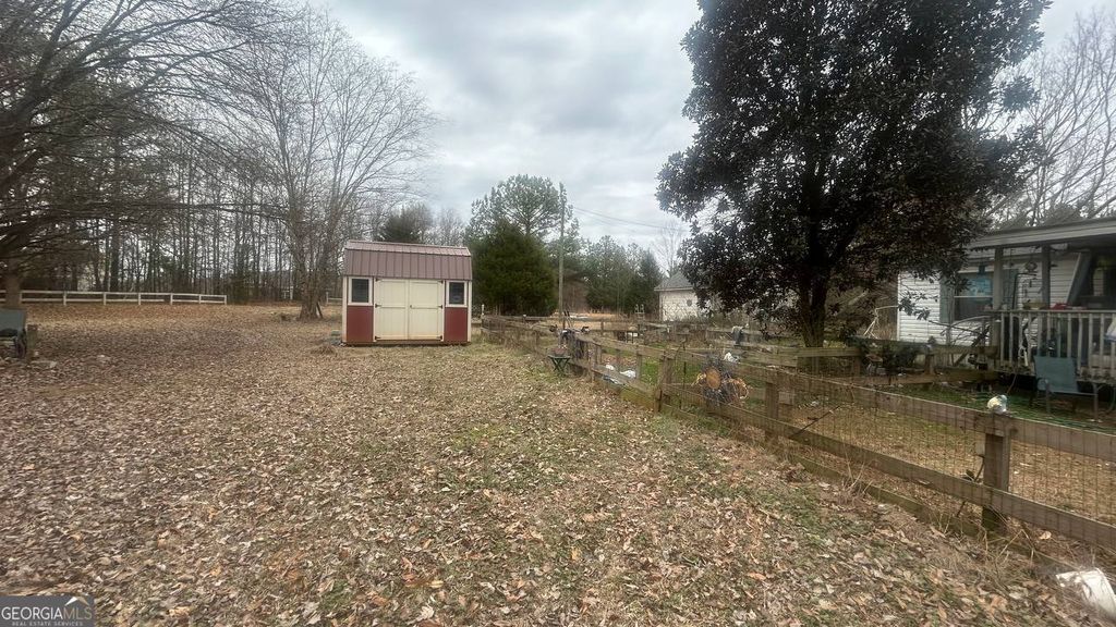 Photo of 19 Kathryn Way, Commerce, GA 30530 (MLS # 10694544)