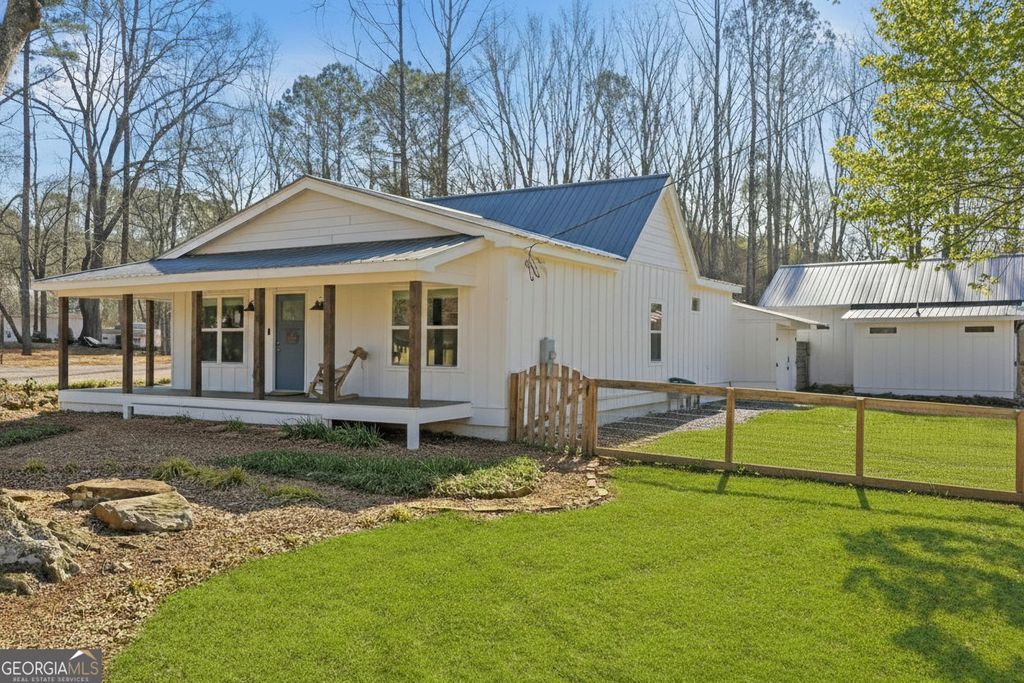 Photo of 360 Cloud Circle, Canton, GA 30115 (MLS # 10686473)