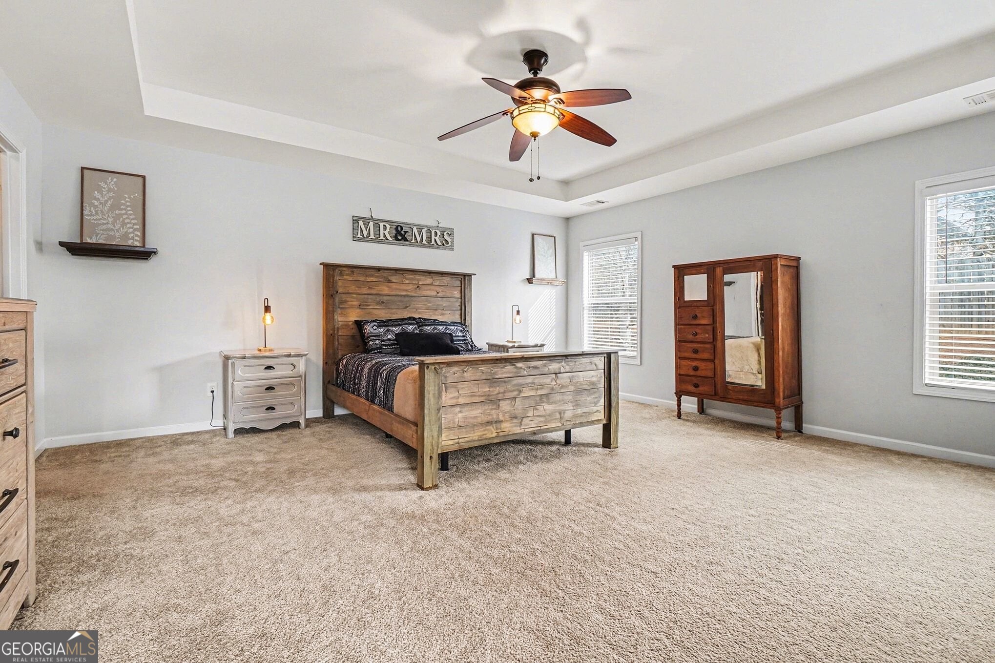 5220 Centennial Hill DR NW