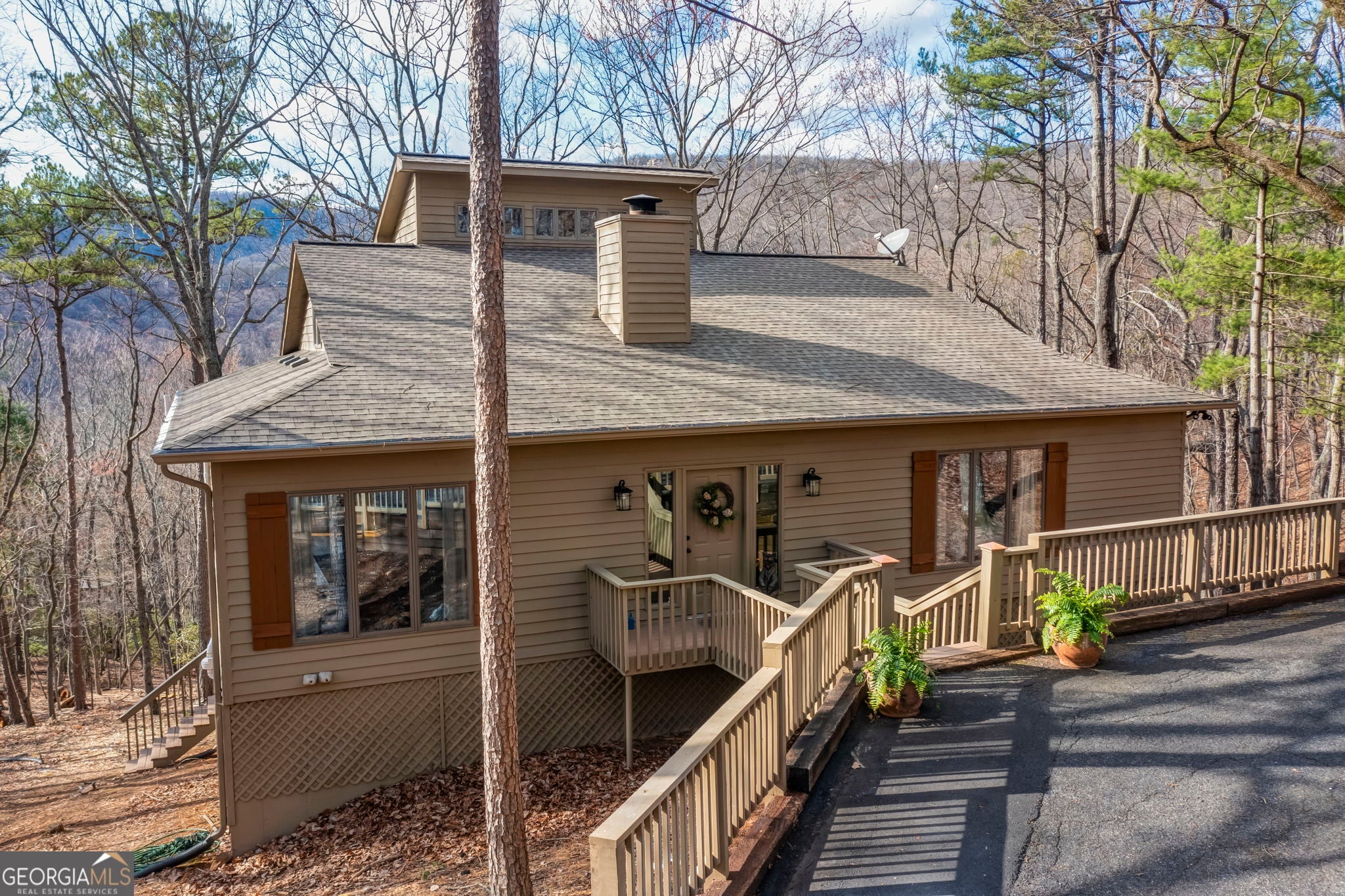 100 Indian Pipe DR