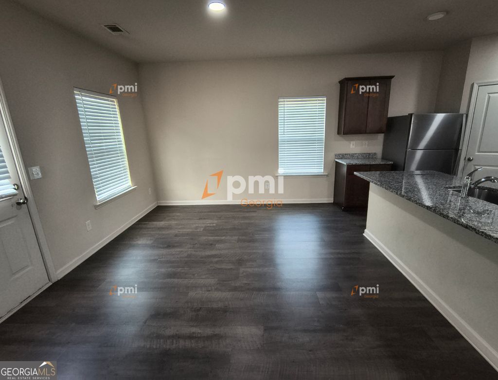 Photo of 101 Cypress Point, Cartersville, GA 30120 (MLS # 10704140)