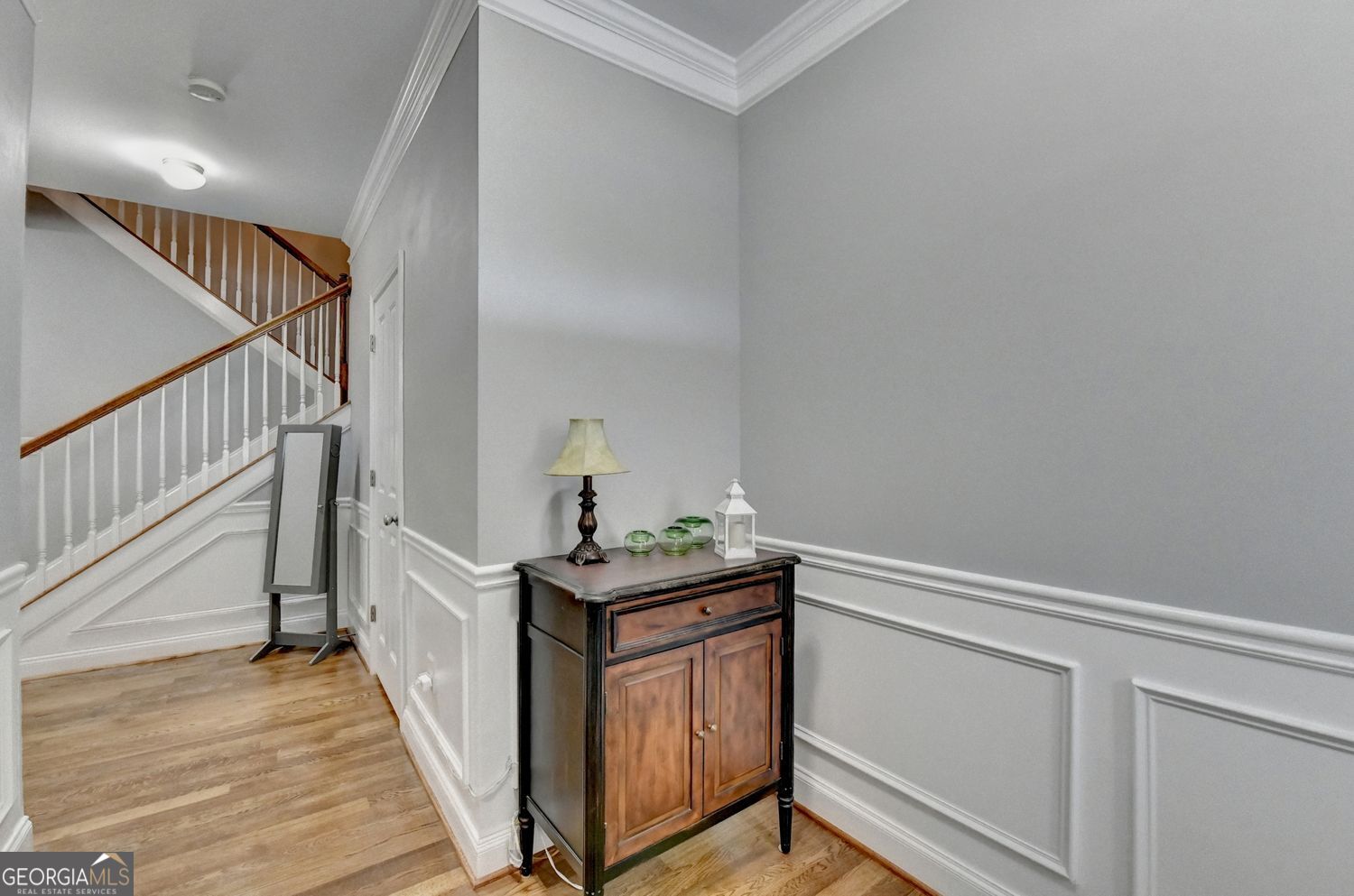 2404 Strand AVE