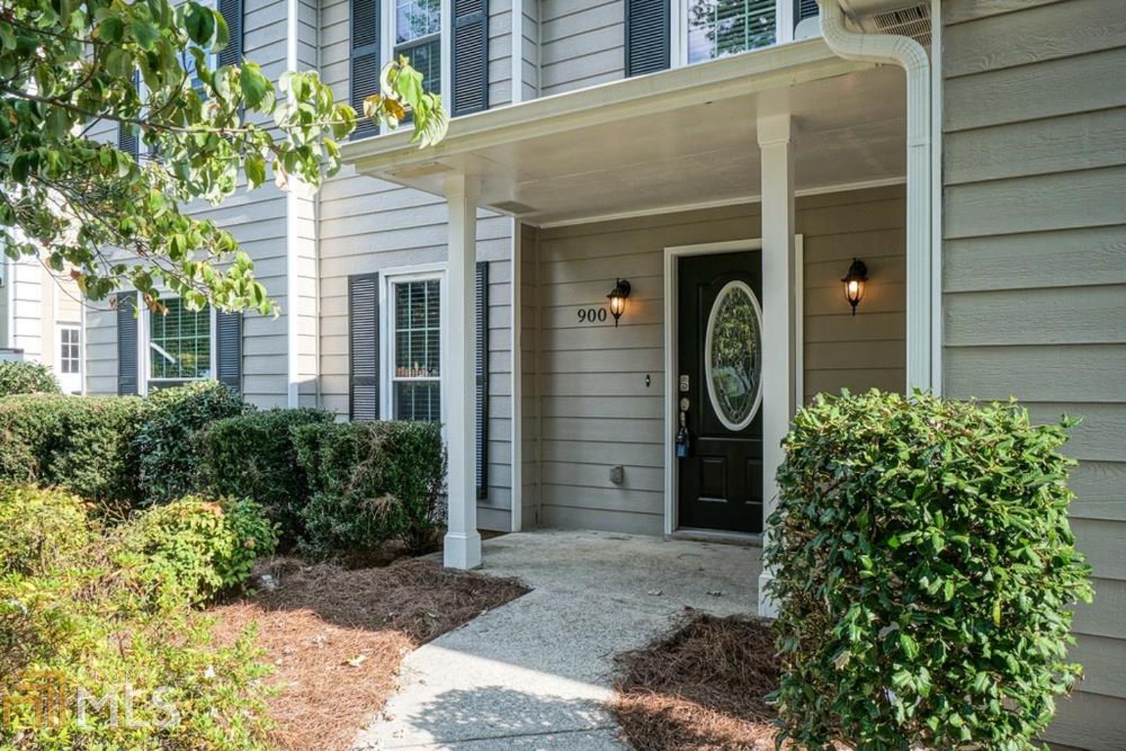 Huntcliff - Residential