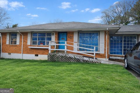 Photo of 2837 Gresham Road SE, Atlanta, GA 30316 (MLS # 10704994)