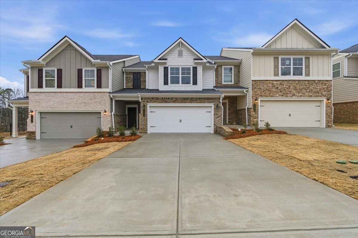 1235 Park Center CIR