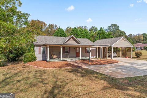 Photo of 69 Roseberry Drive, Stockbridge, GA 30281 (MLS # 10629228) Photo of 69 Roseberry Drive, Stockbridge, GA 30281 (MLS # 10629228)
