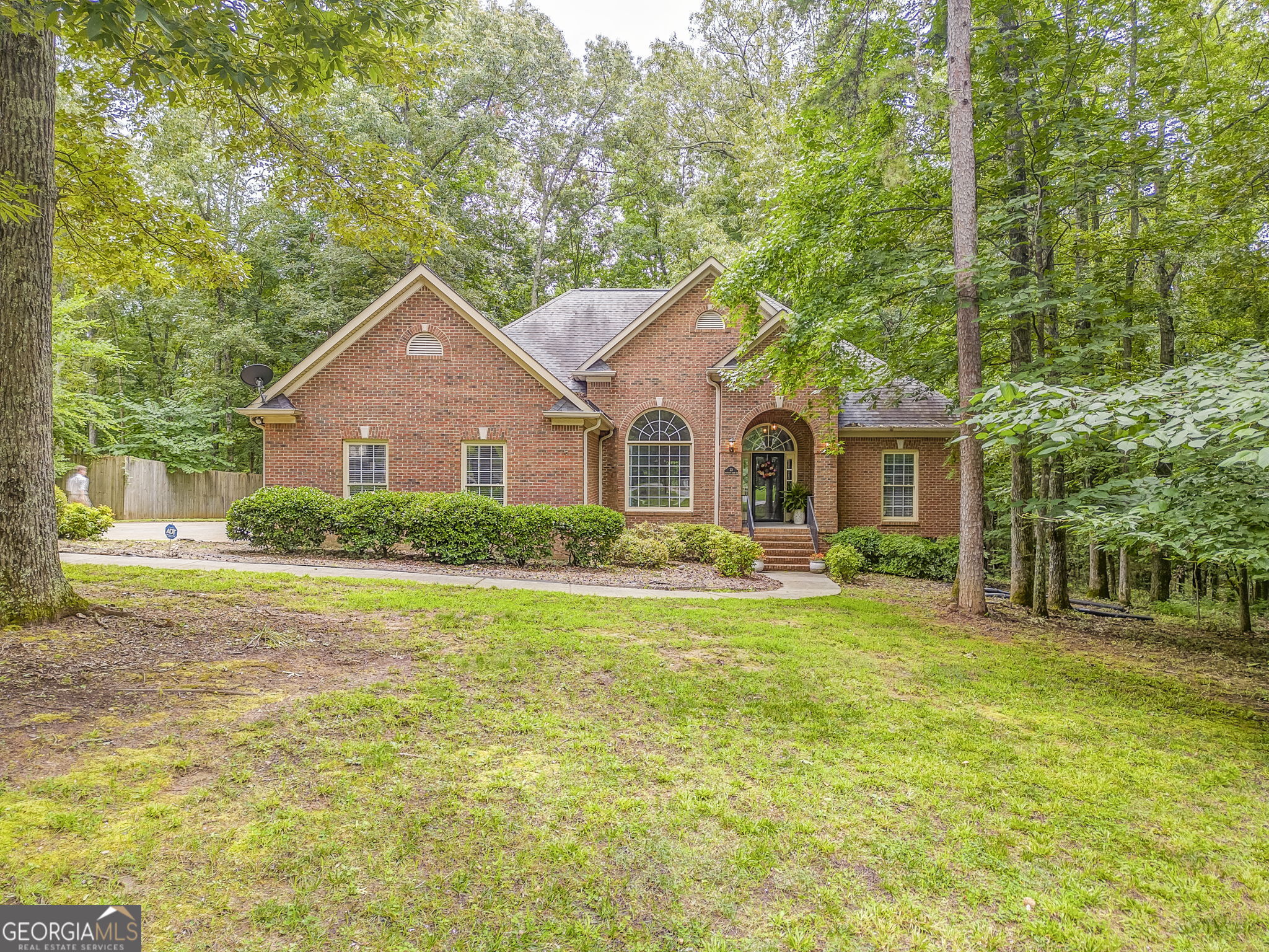33 Mountain Creek DR SE