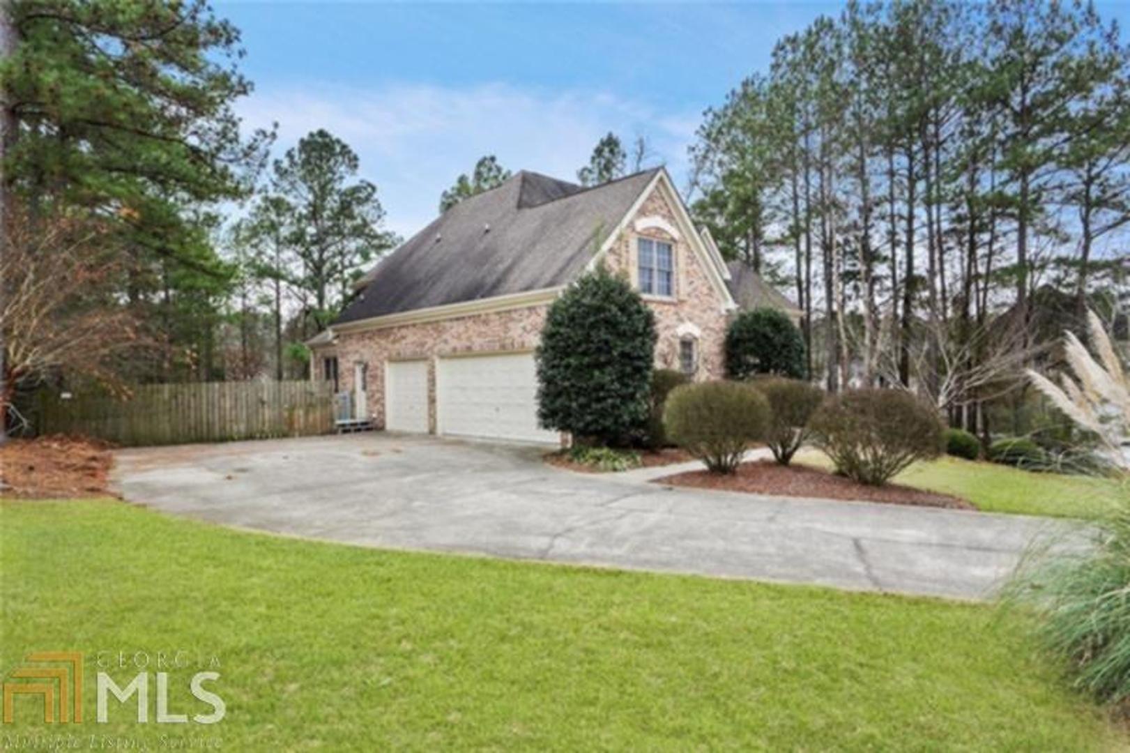 Cavallon Estates - Residential