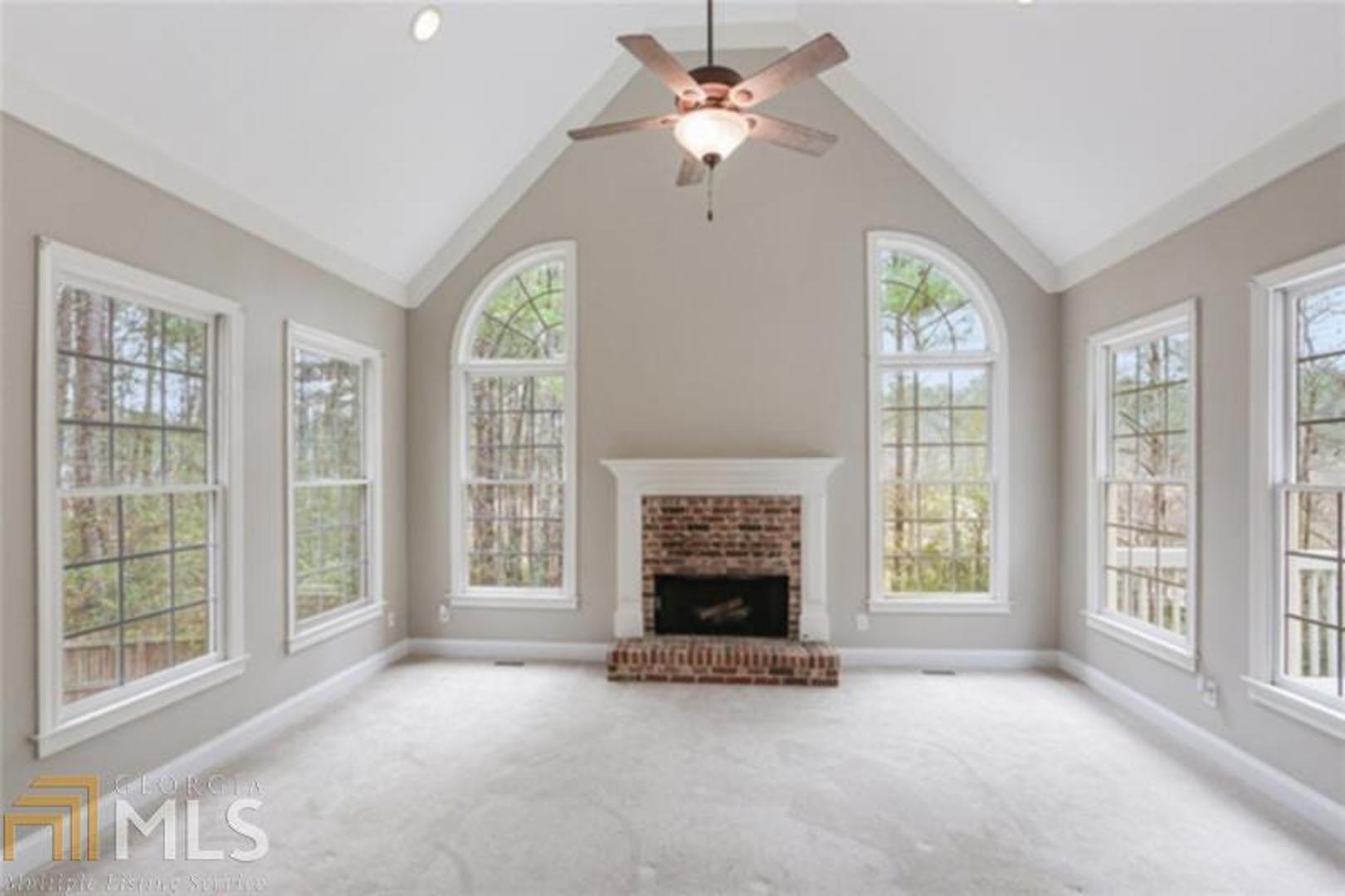 Cavallon Estates - Residential