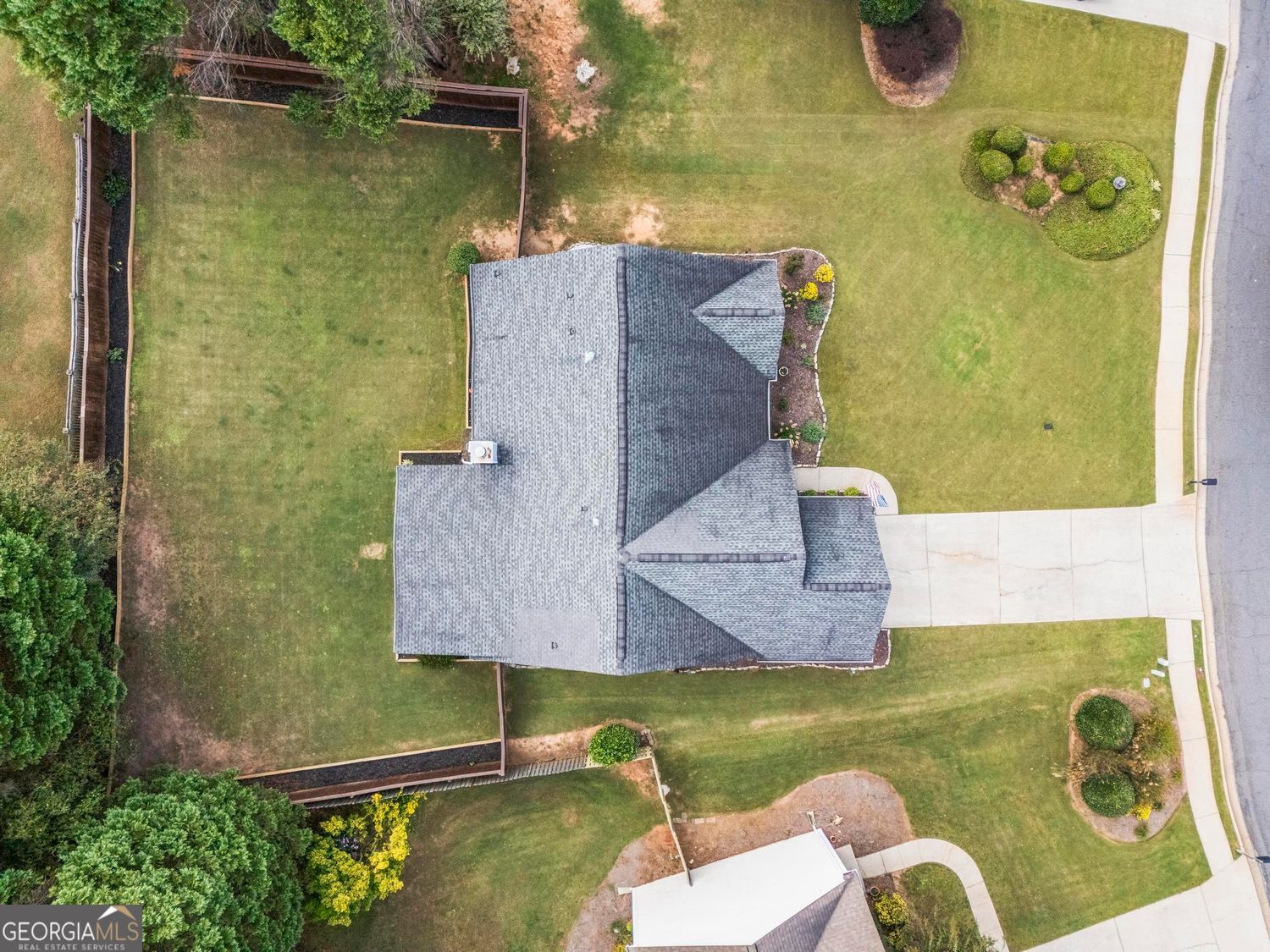 SUMMIT AT BROOKWOOD - Residential