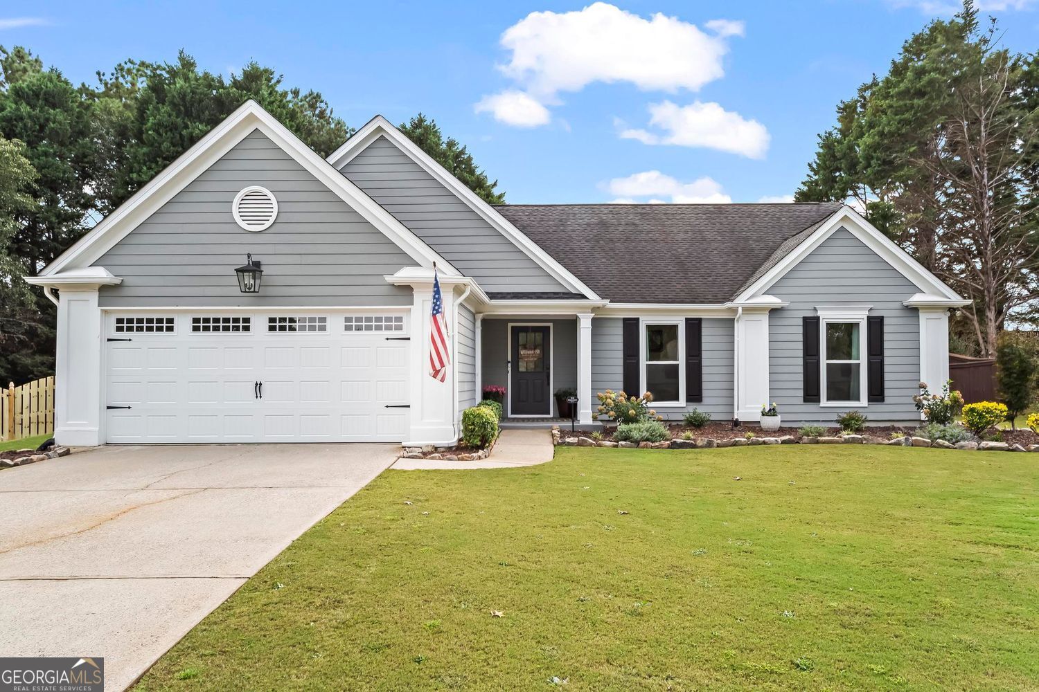 3250 Lakeheath DR