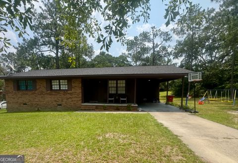 5534 Russell AVE Eastman GA 31023