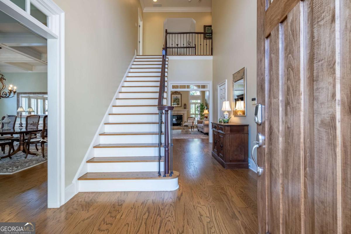 1176 Bluffhaven WAY NE