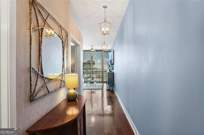 3324 Peachtree RD NE 2807