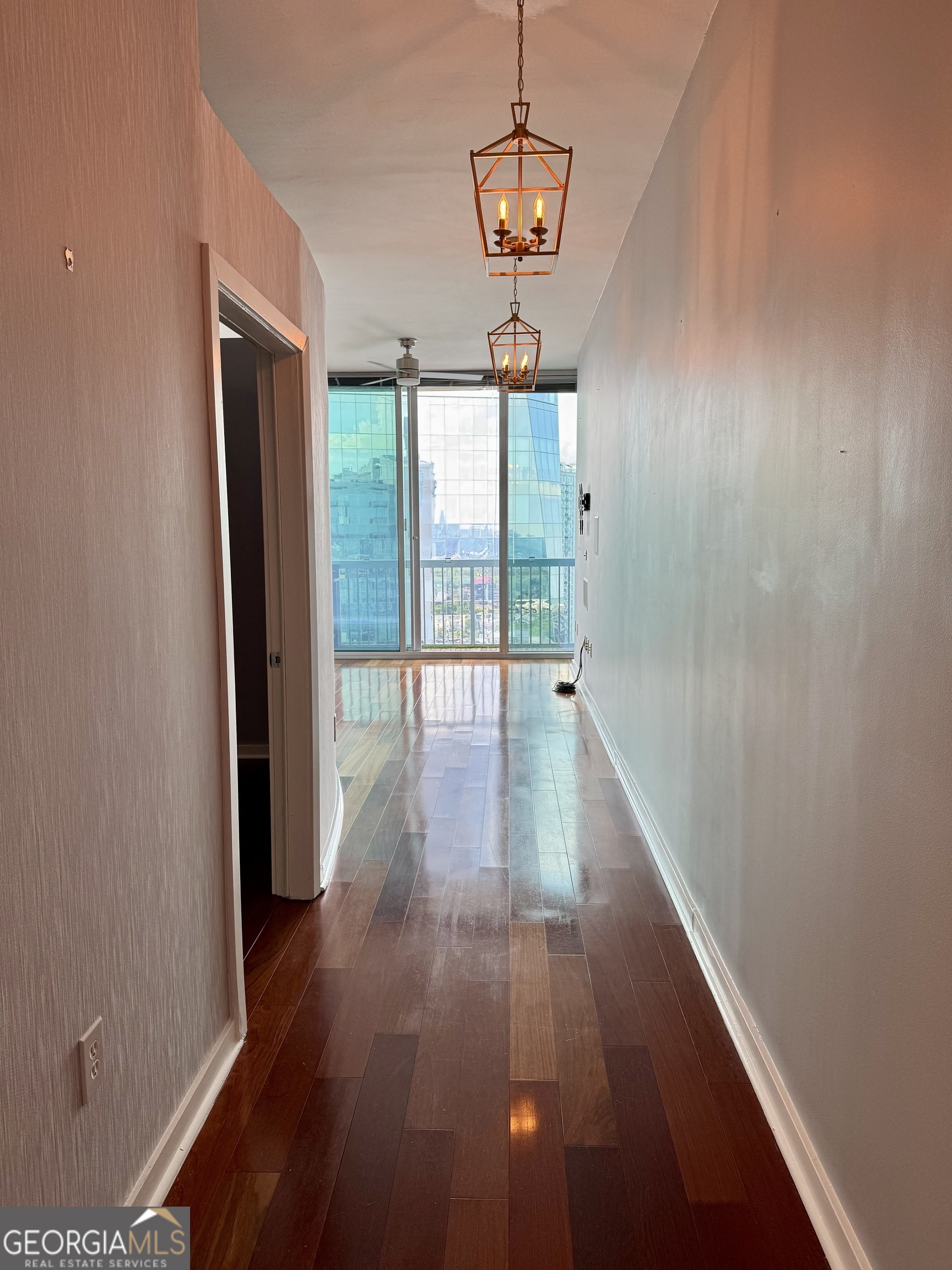 3324 Peachtree RD NE 2807