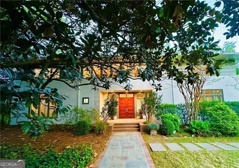 1211 Oakdale RD