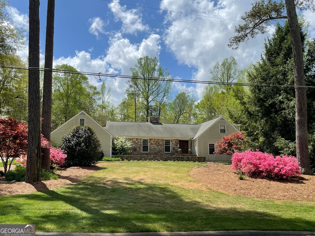 Photo of 121 S Ole Hickory Trail, Carrollton, GA 30117 (MLS # 10766632)