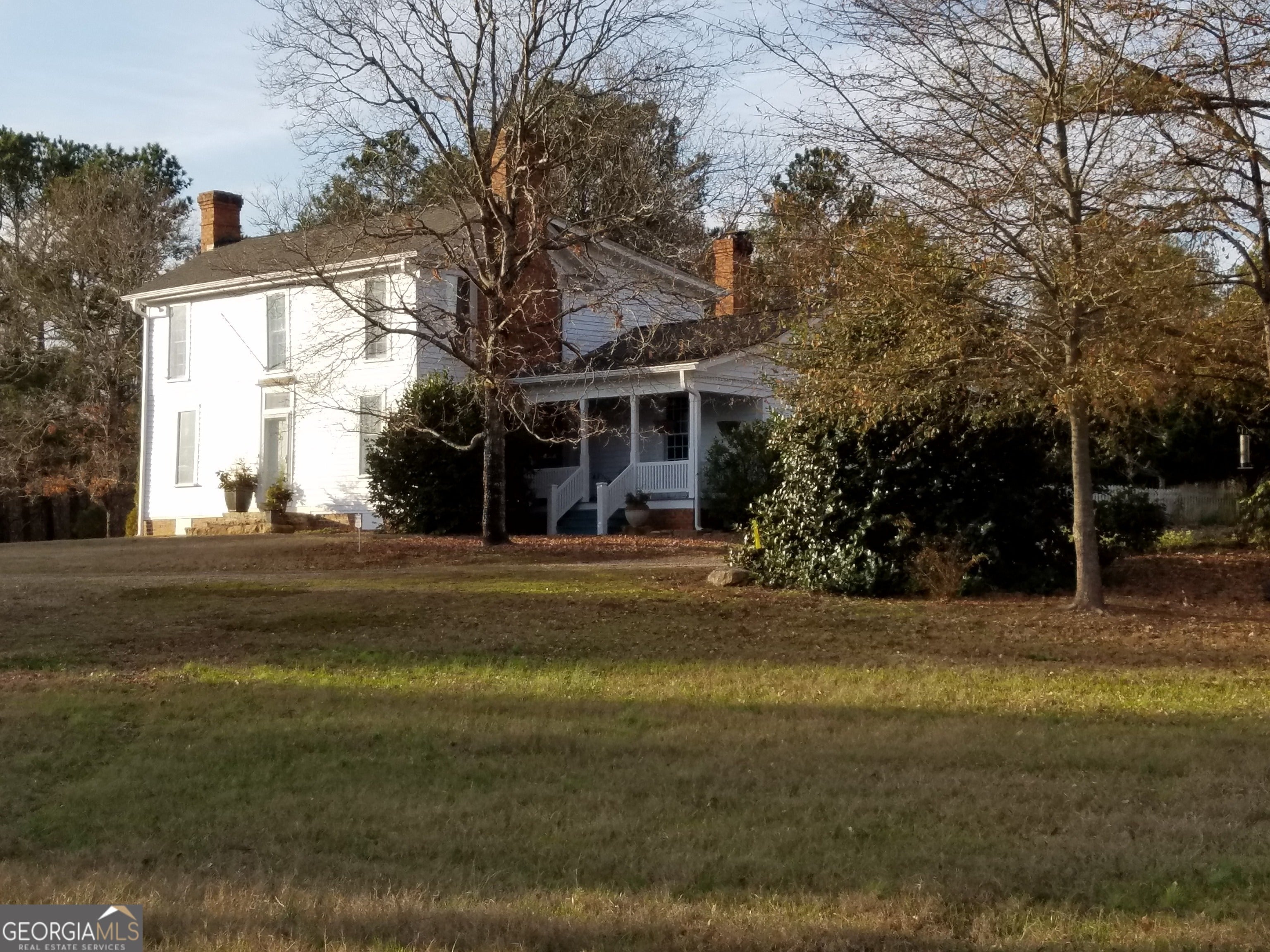 1834 Highway 16 W