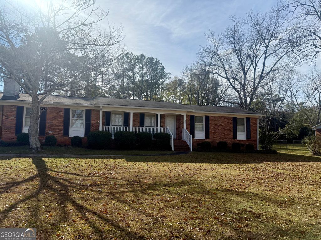 Photo of 15 Fern Drive, Forsyth, GA 31029 (MLS # 10656768)