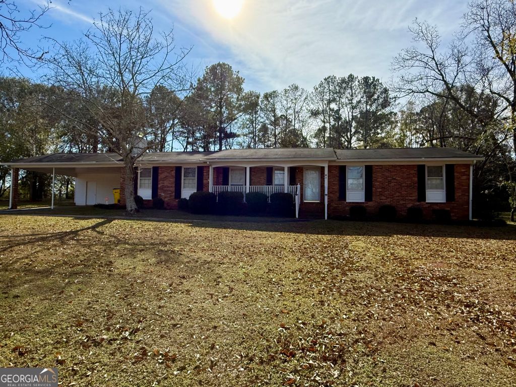 Photo of 15 Fern Drive, Forsyth, GA 31029 (MLS # 10656768)