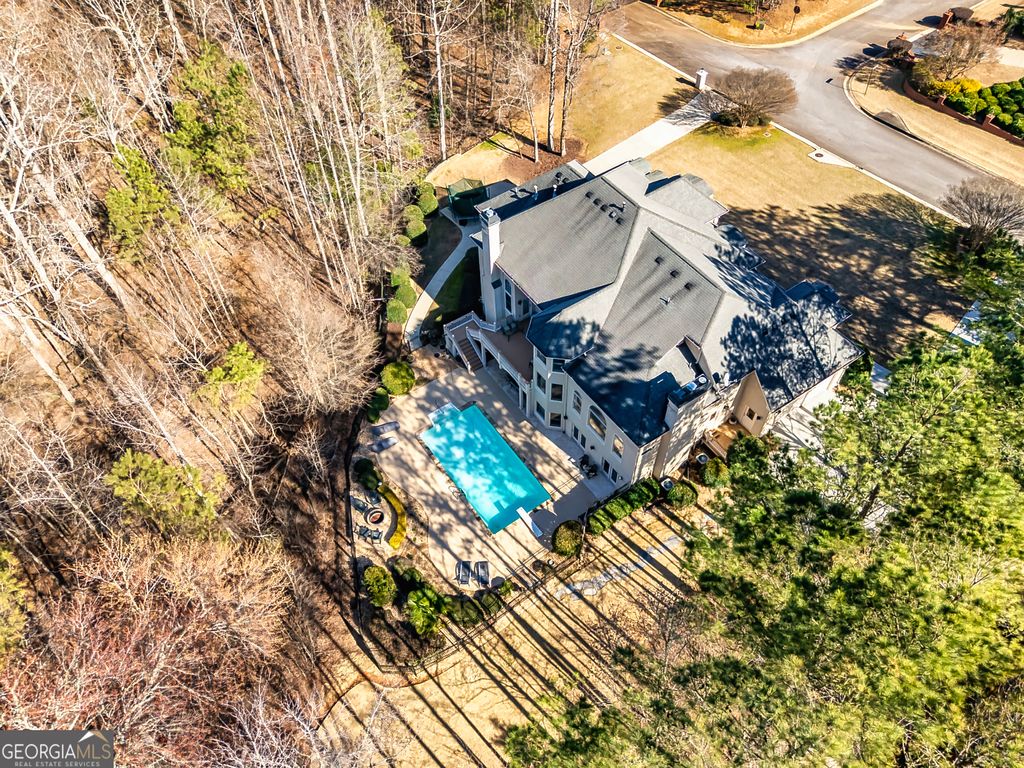 listing image 124