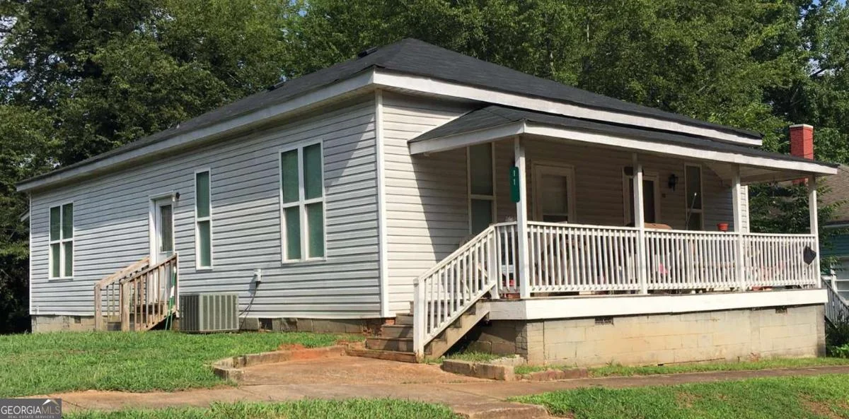 11 Spruce Street, Porterdale, GA, 30014