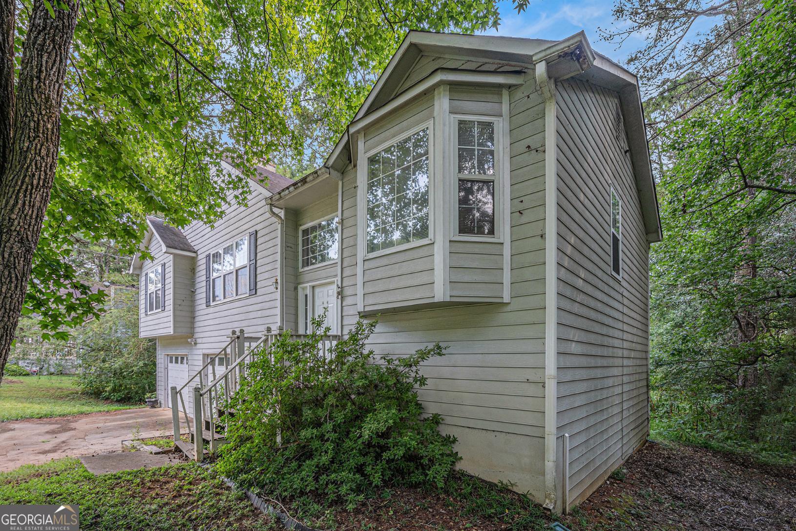 1837 Independence DR