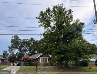 208 Chatillon RD NE