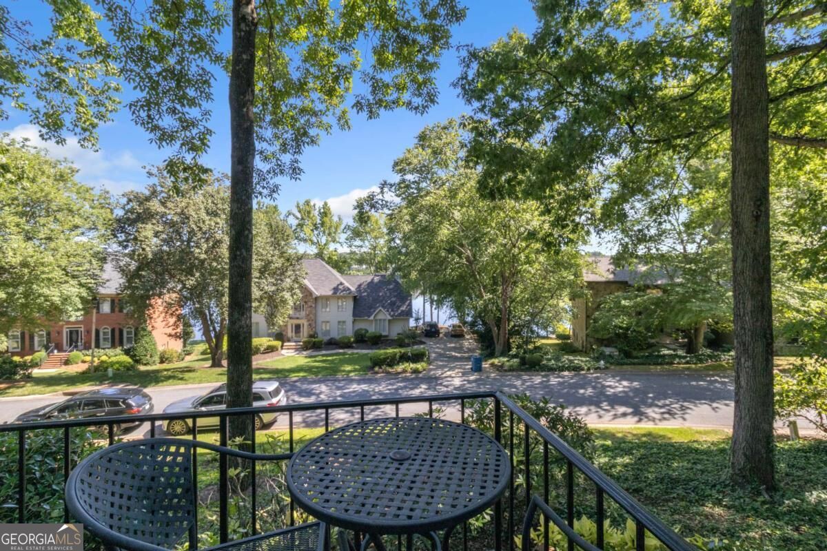 230 Clipper Bay DR