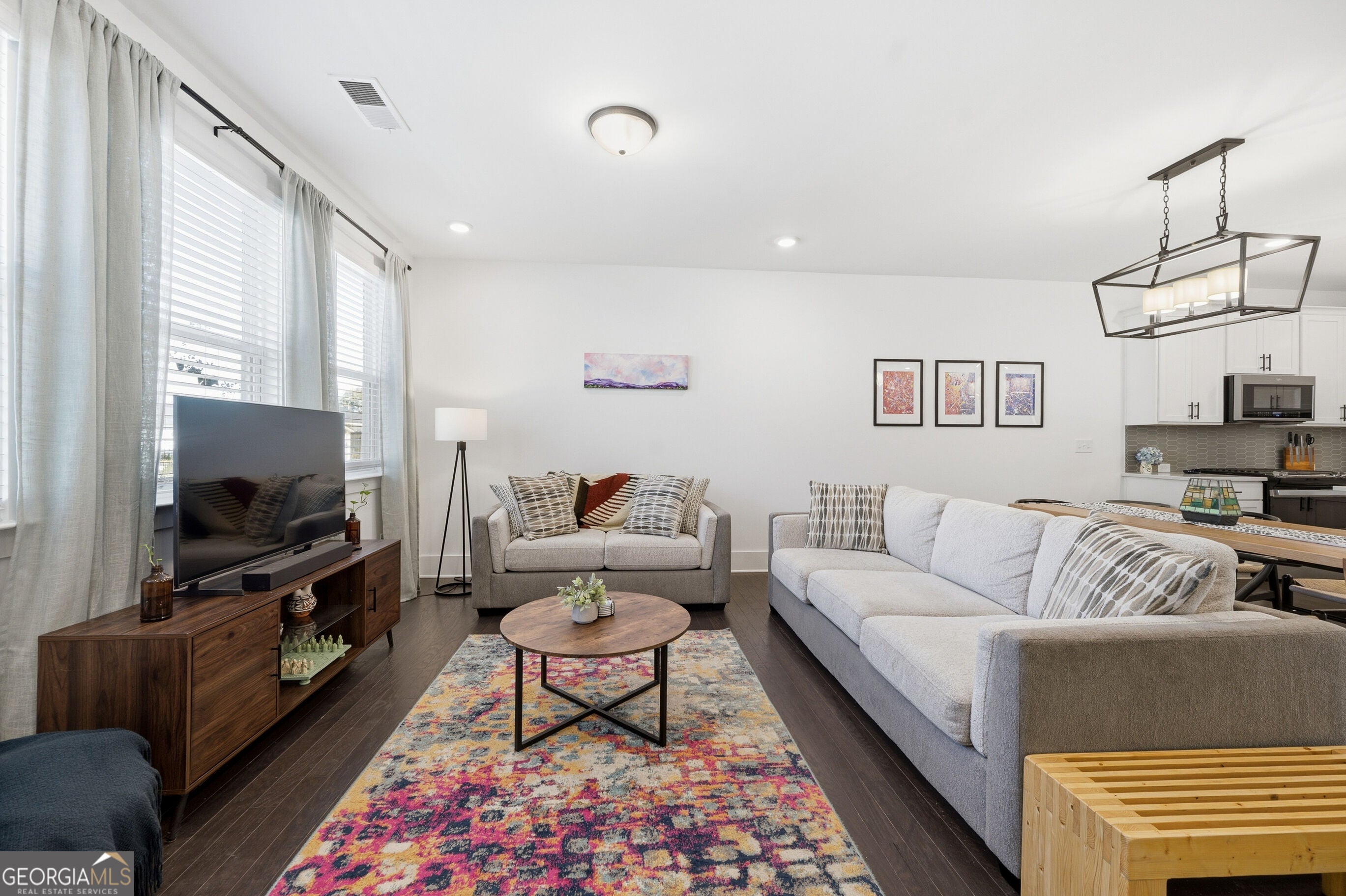1506 Pinedale CRES NW 101