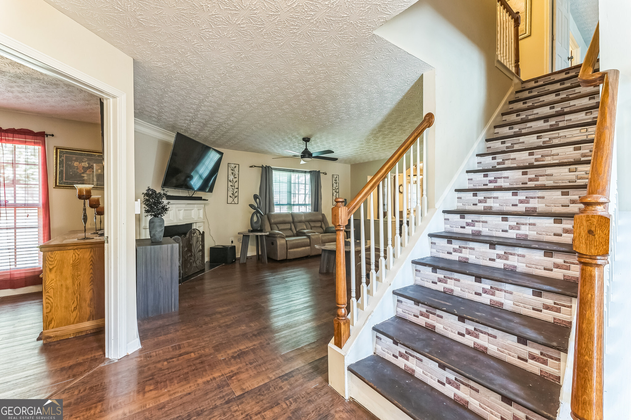 2512 Brittany Park LN