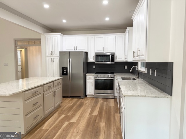 LAUREL SHOALS - Residential