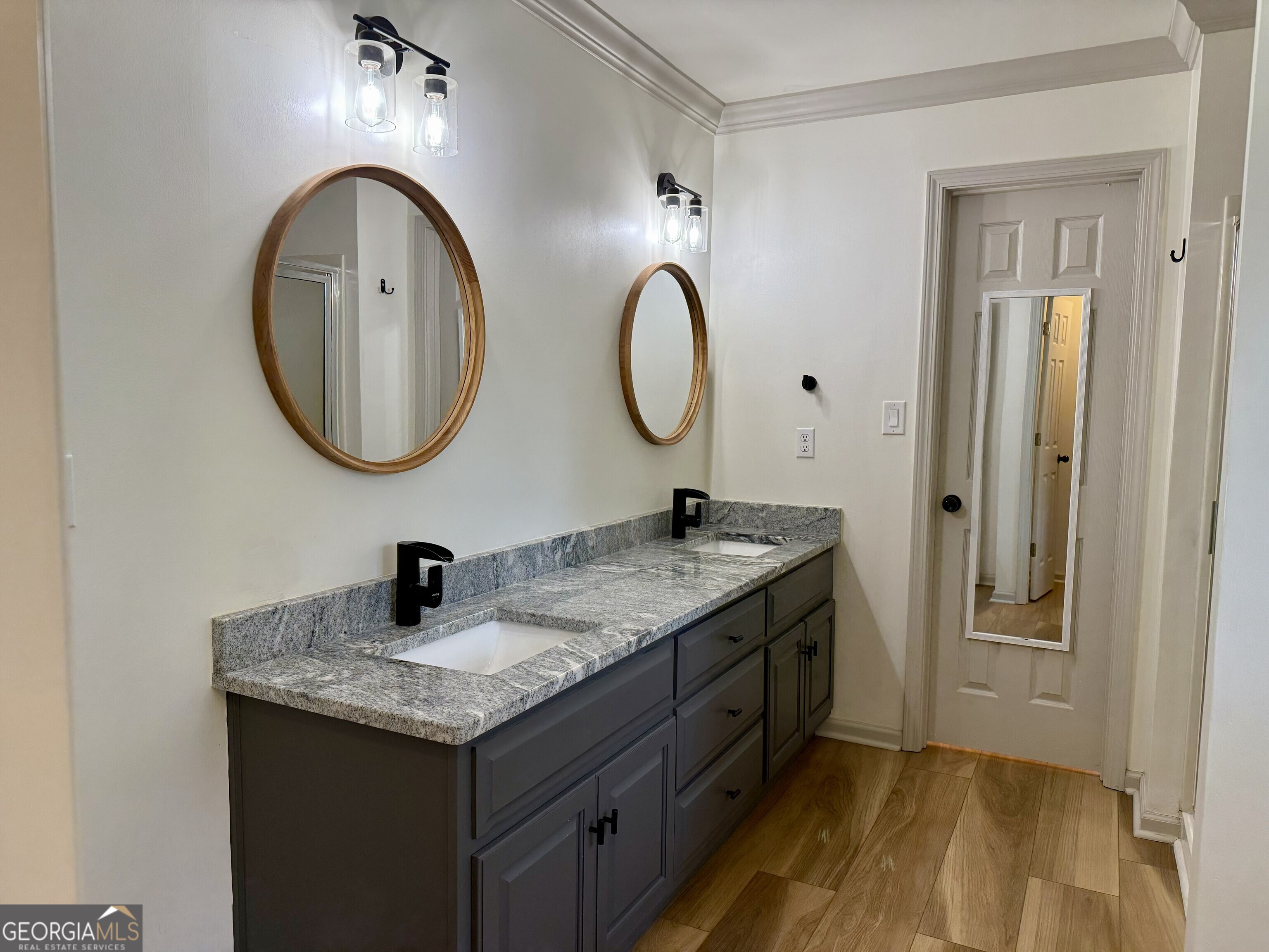 LAUREL SHOALS - Residential