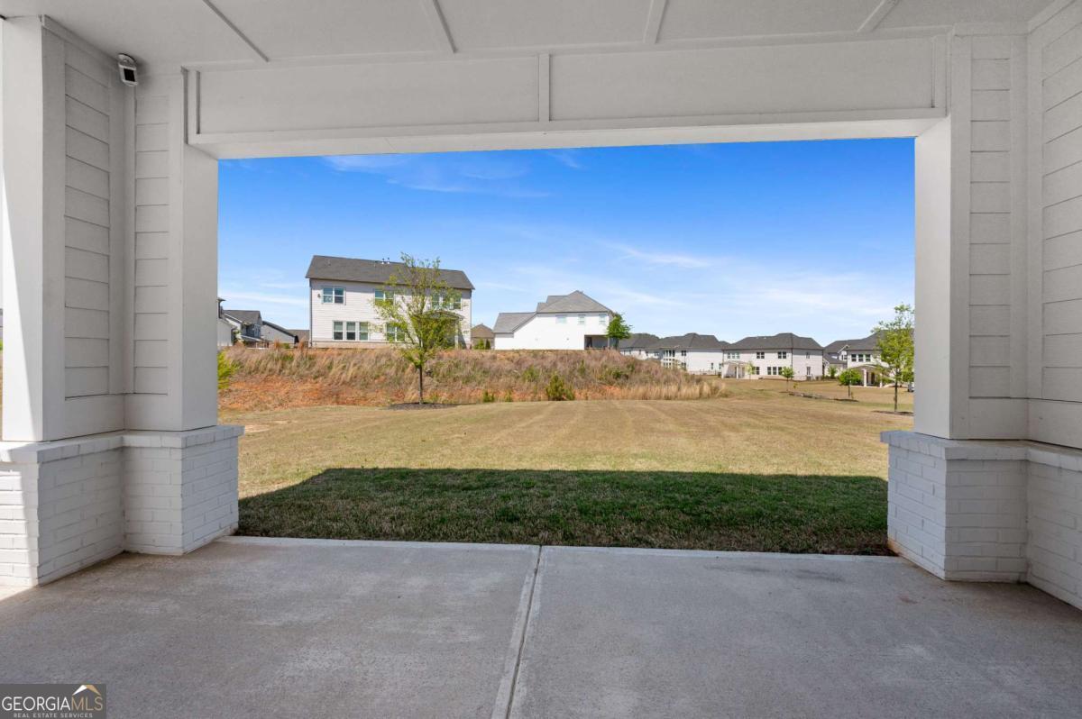 3355 Carswell BND