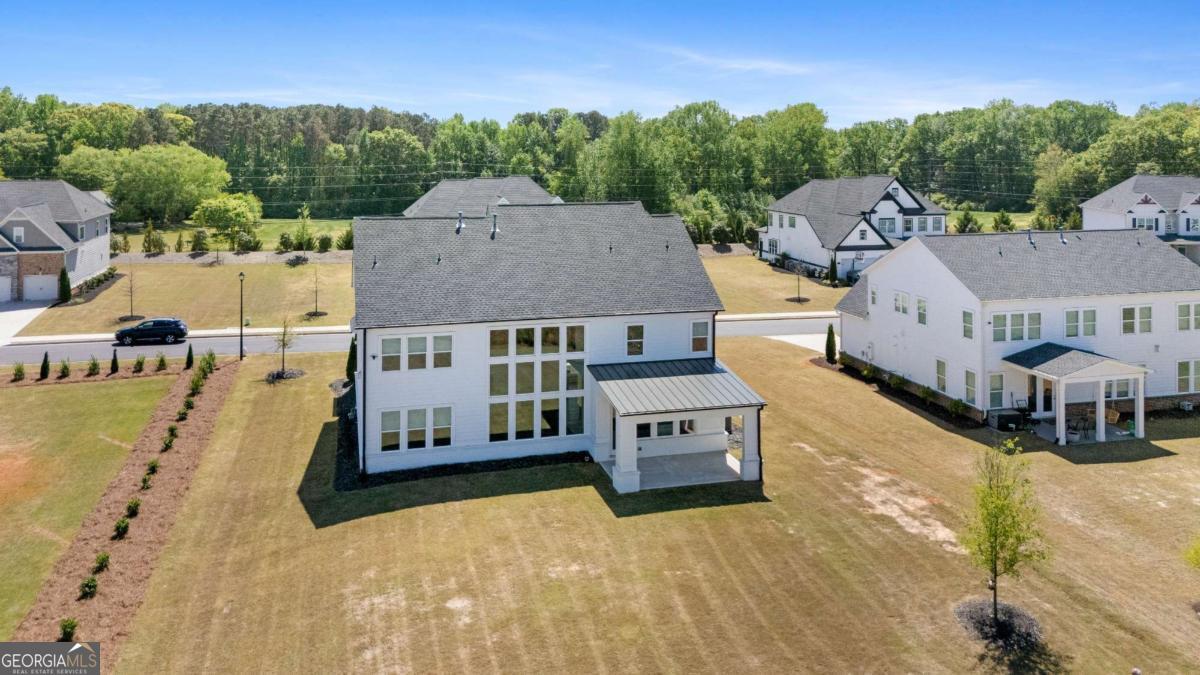 3355 Carswell BND