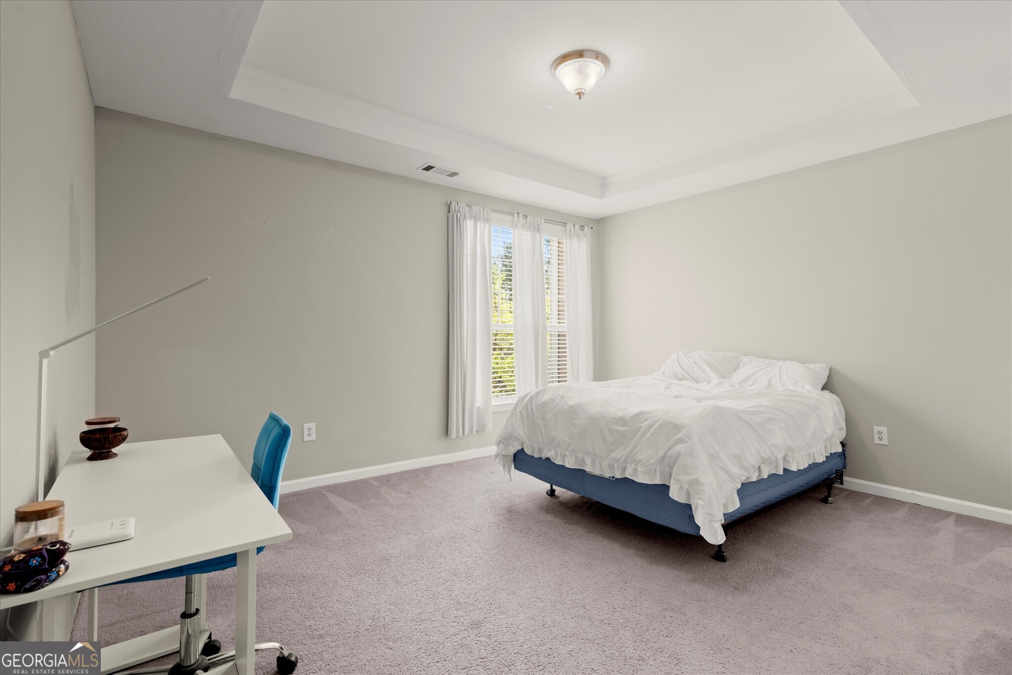 Alpharetta, Georgia 30004, United States, 3 Bedrooms Bedrooms, ,3 BathroomsBathrooms,Residential,Pending,126321