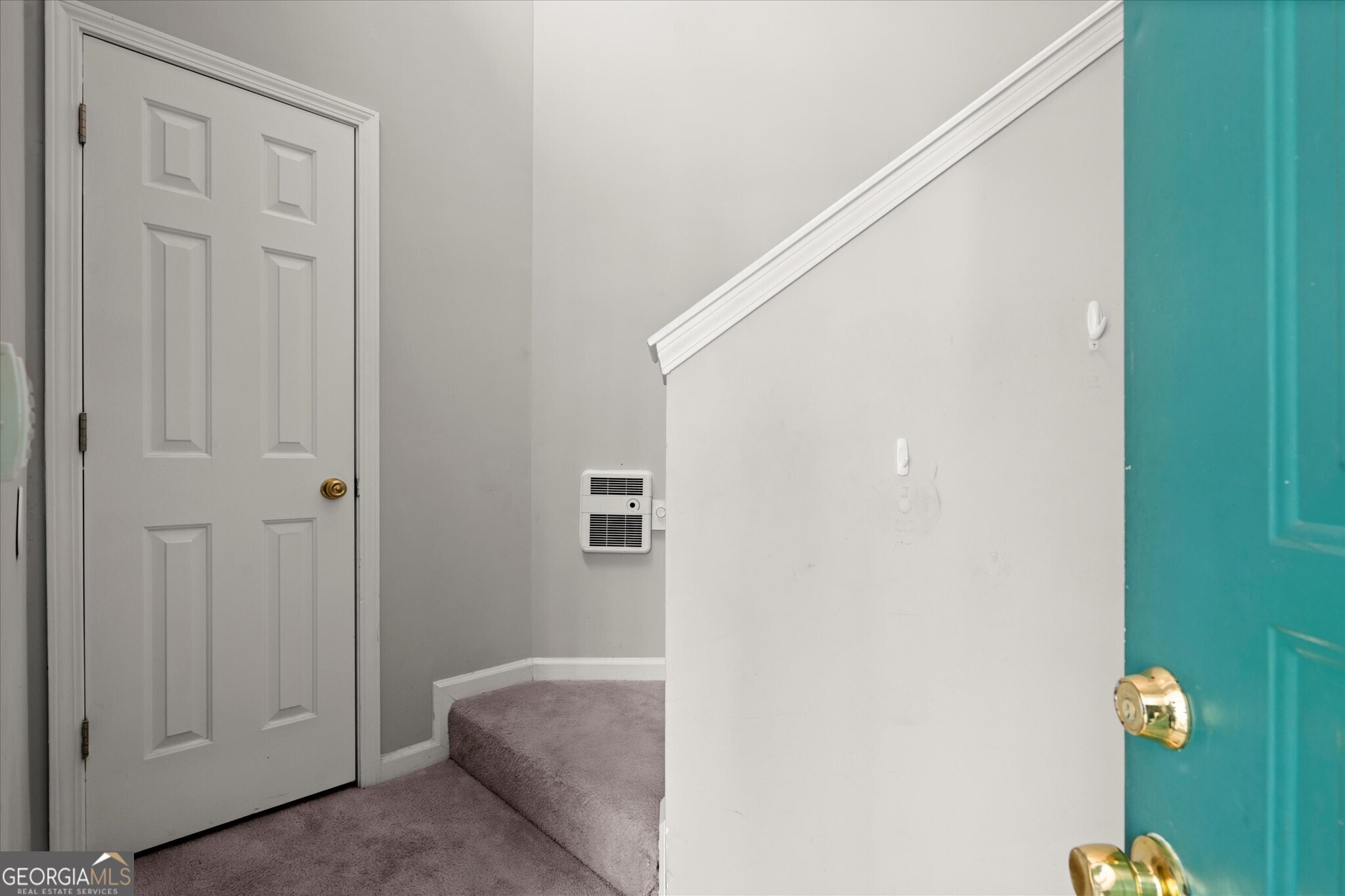 Alpharetta, Georgia 30004, United States, 3 Bedrooms Bedrooms, ,3 BathroomsBathrooms,Residential,Pending,126321